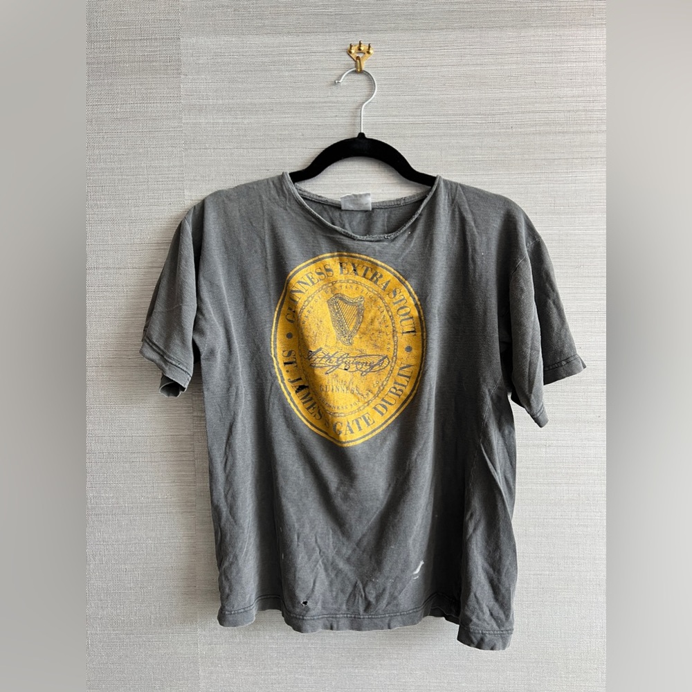 Vintage Distressed Guinness tee - medium